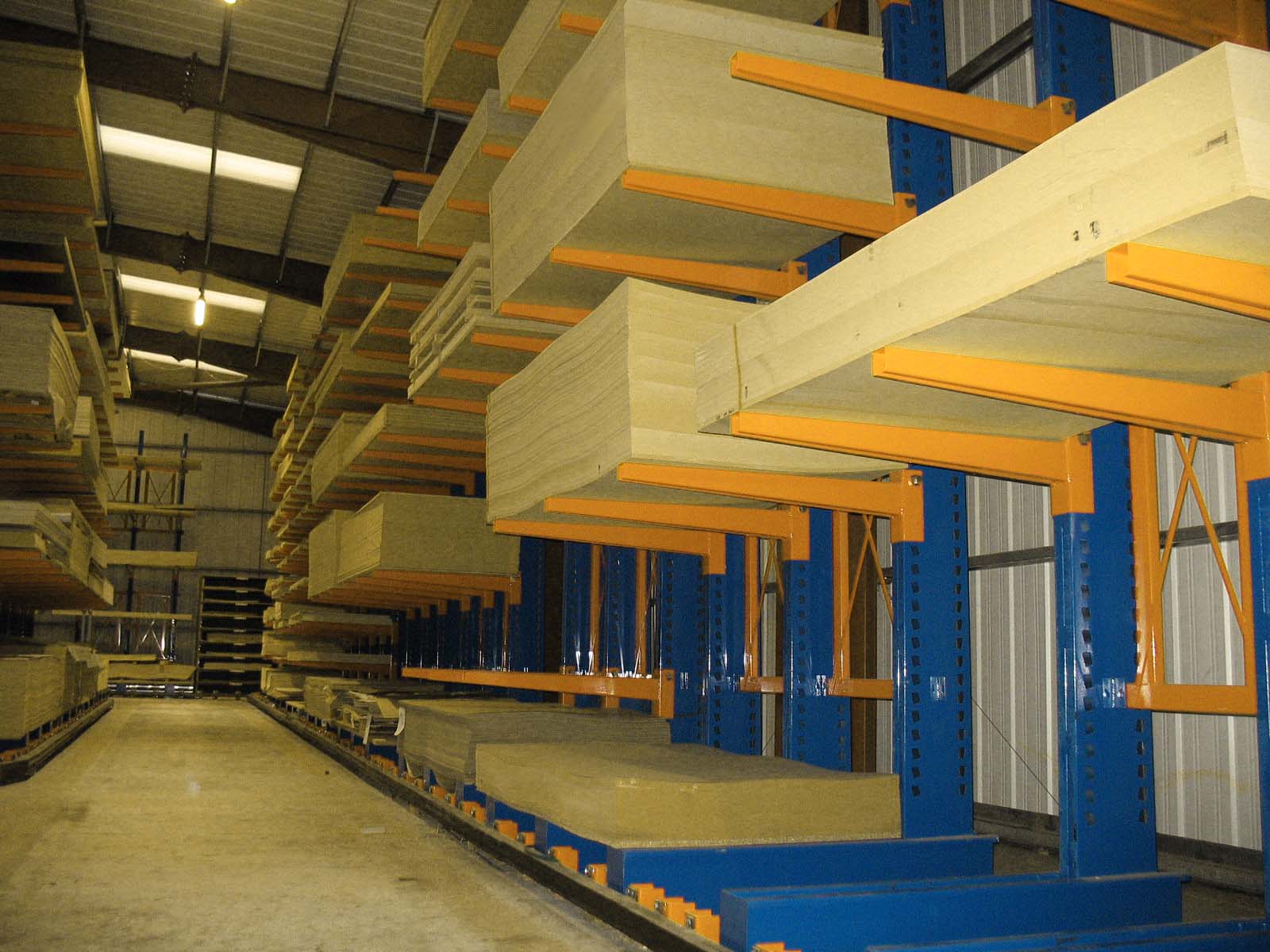 narrow aisle cantilever racking